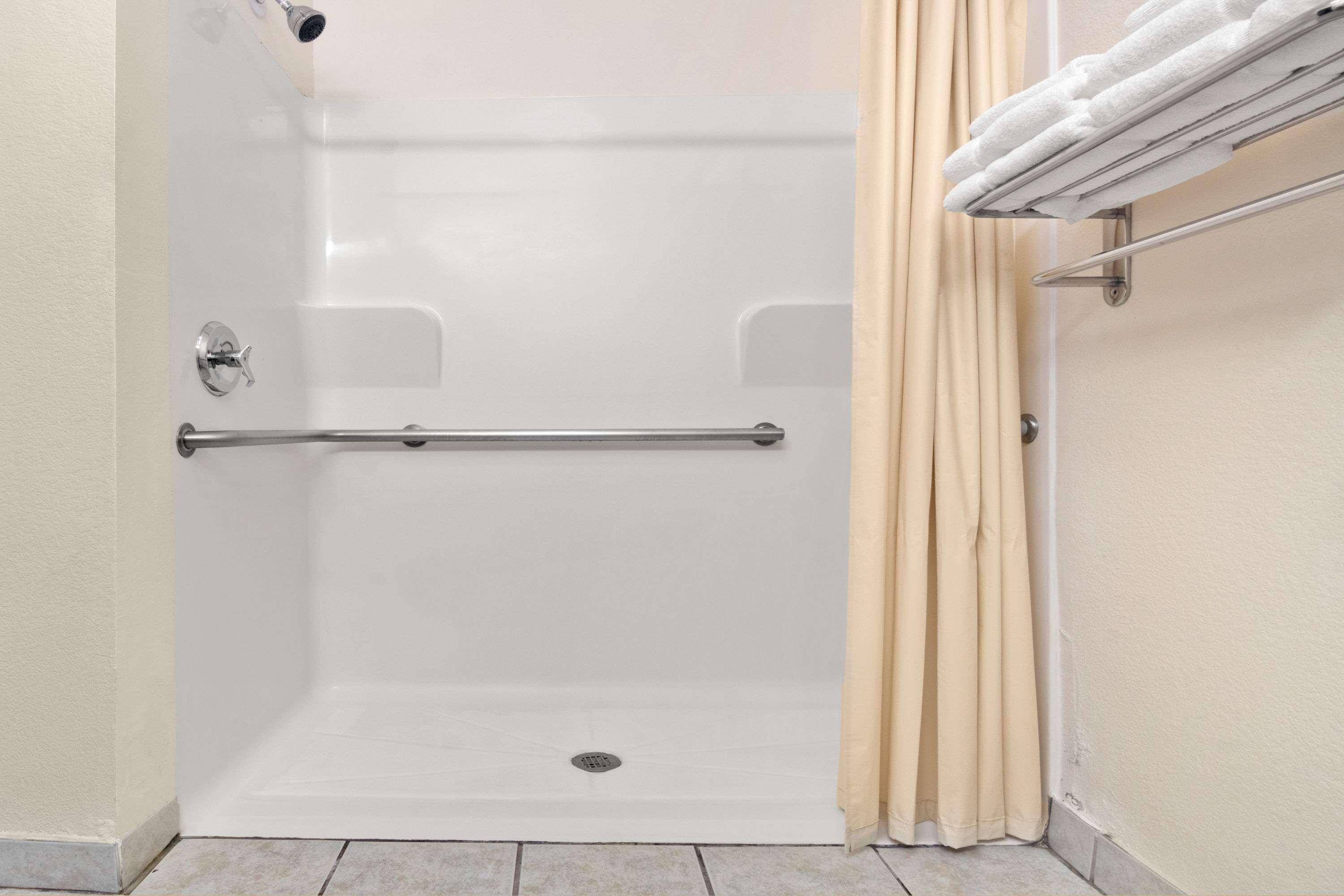 Hotel Super 8 By Wyndham Austin/Airport South Extérieur photo