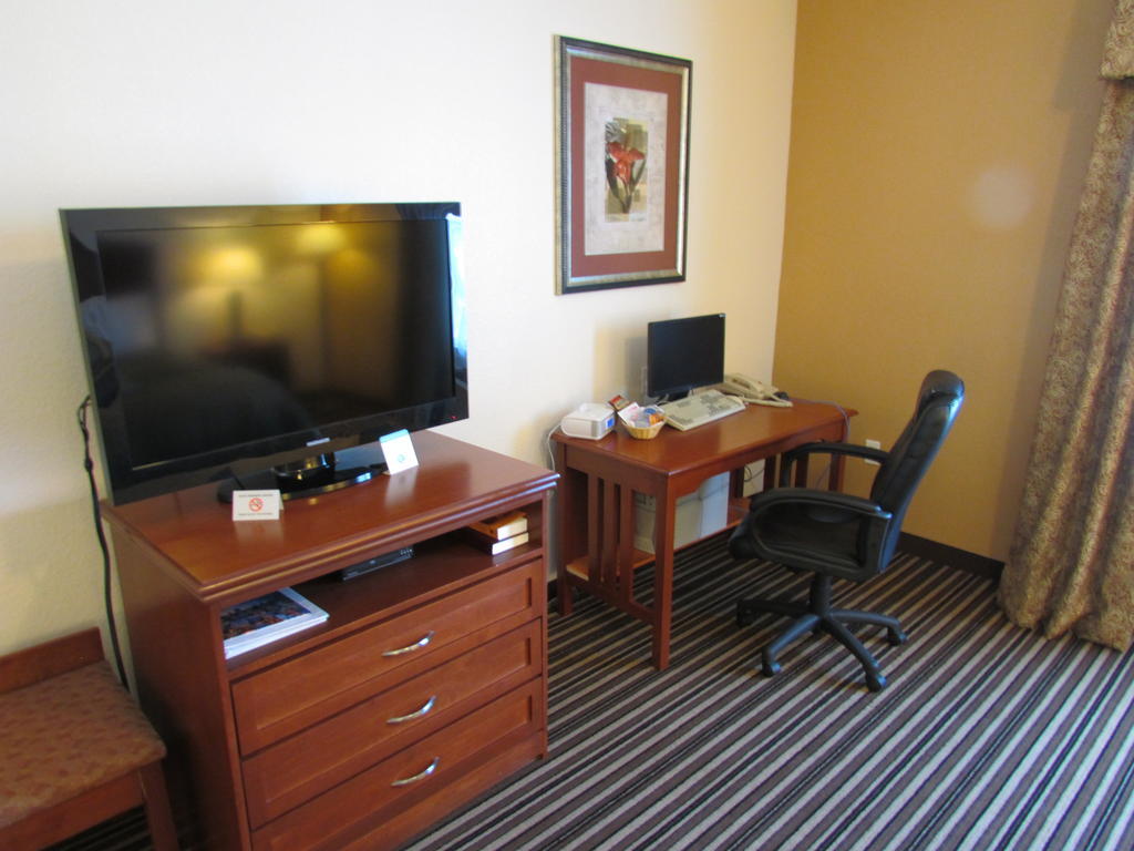 Hotel Super 8 By Wyndham Austin/Airport South Chambre photo