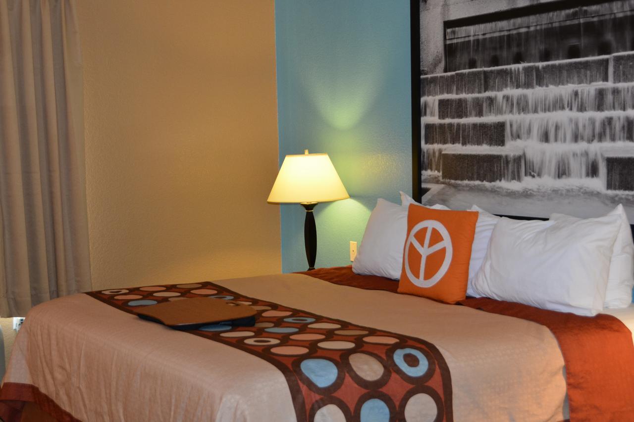 Hotel Super 8 By Wyndham Austin/Airport South Extérieur photo